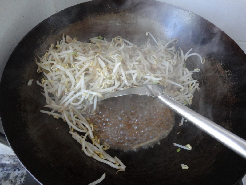 炒豆芽